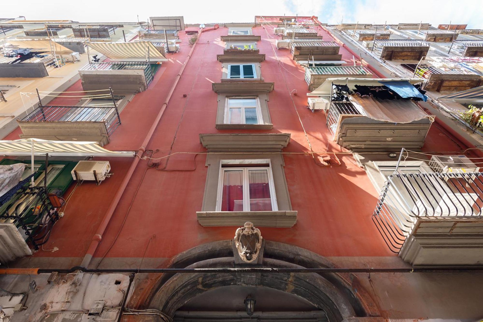 J-Appartment Toledo Naples Exterior photo